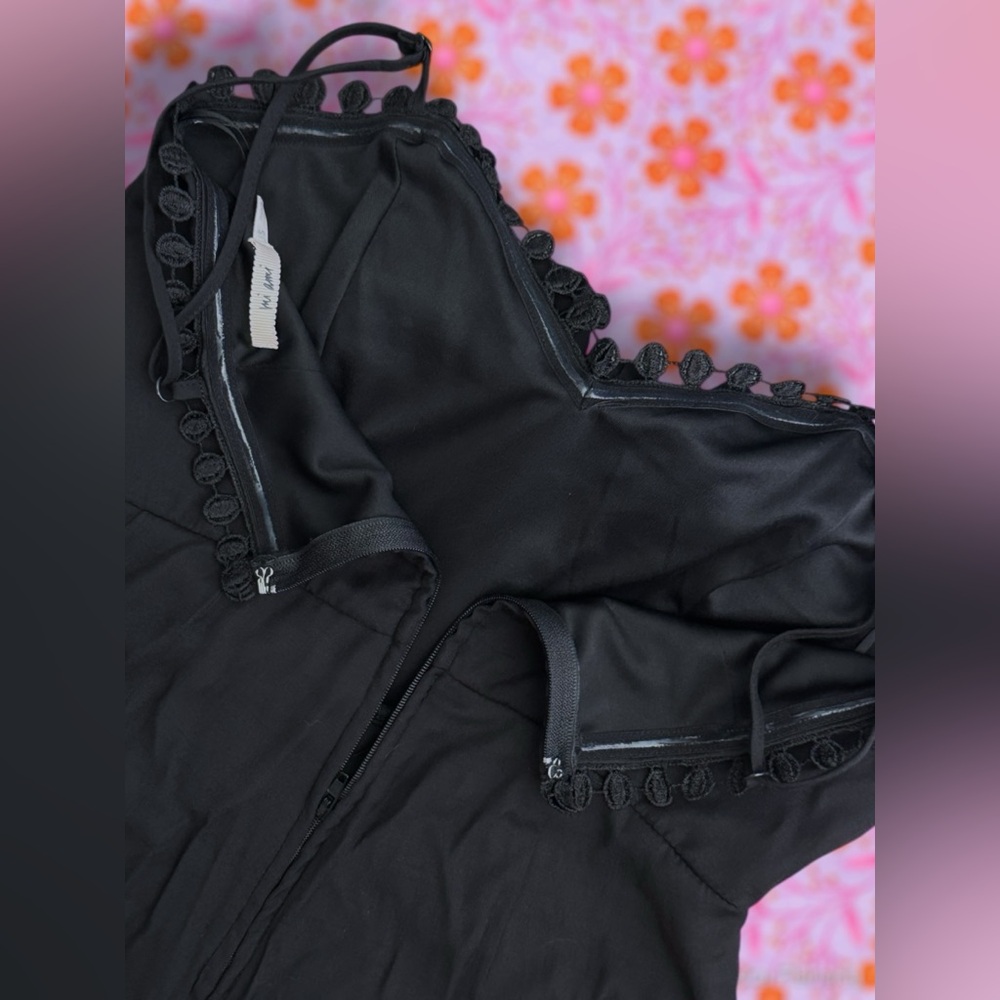 Black Pom-Pom Trim Spaghetti Strap Romper - Picture 7 of 9